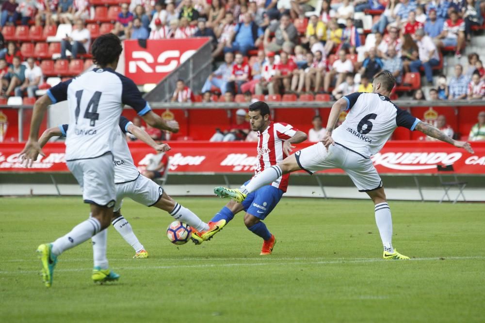 El Sporting se lleva el Villa de Gijón en los penaltis (1-1)