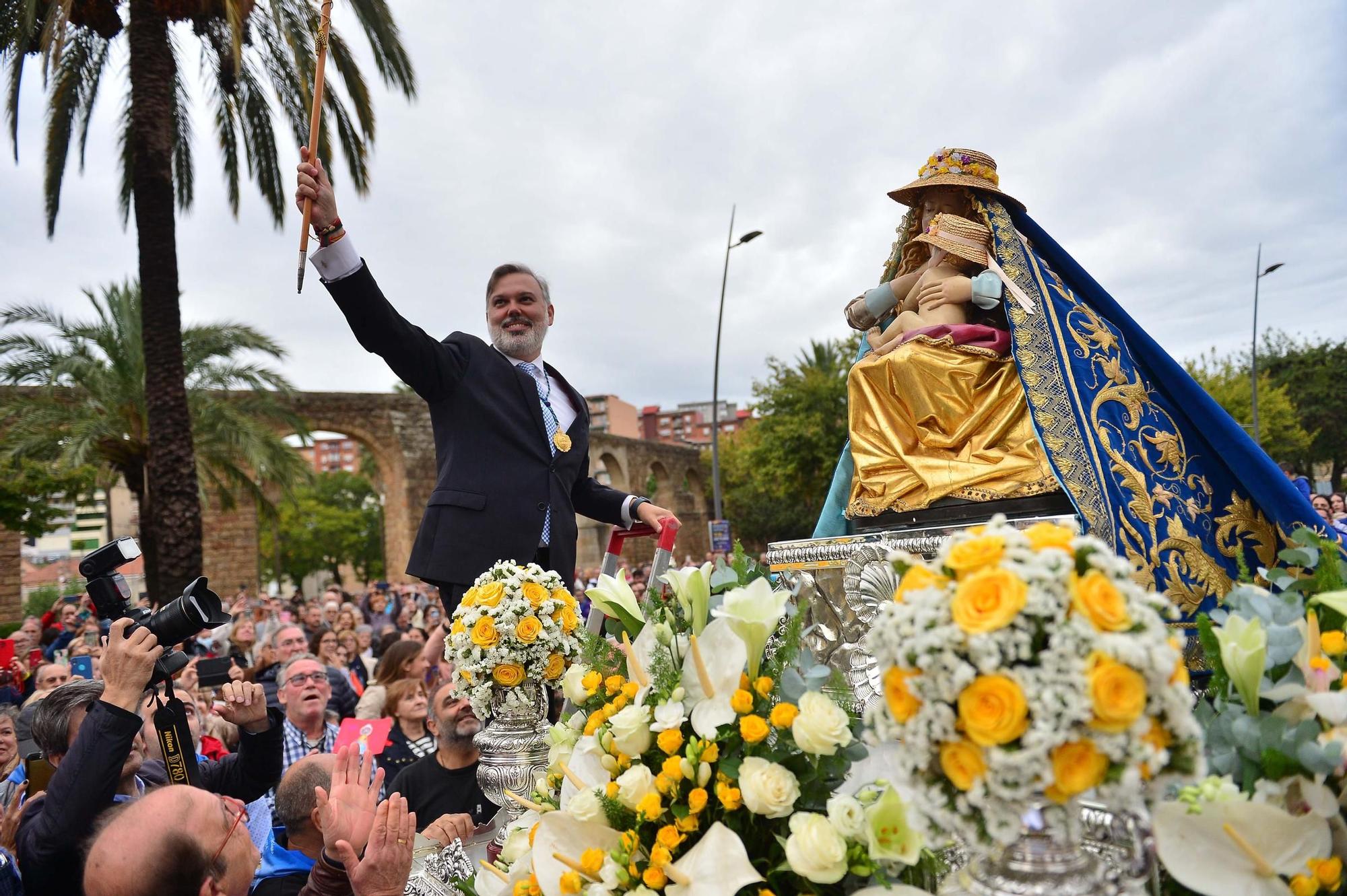 GALERÍA | La Virgen del Puerto de Plasencia inicia su histórica bajada hacia la catedral