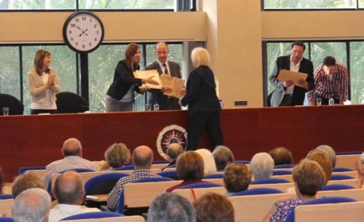 Clausura de la Universidad Abierta de la UNED