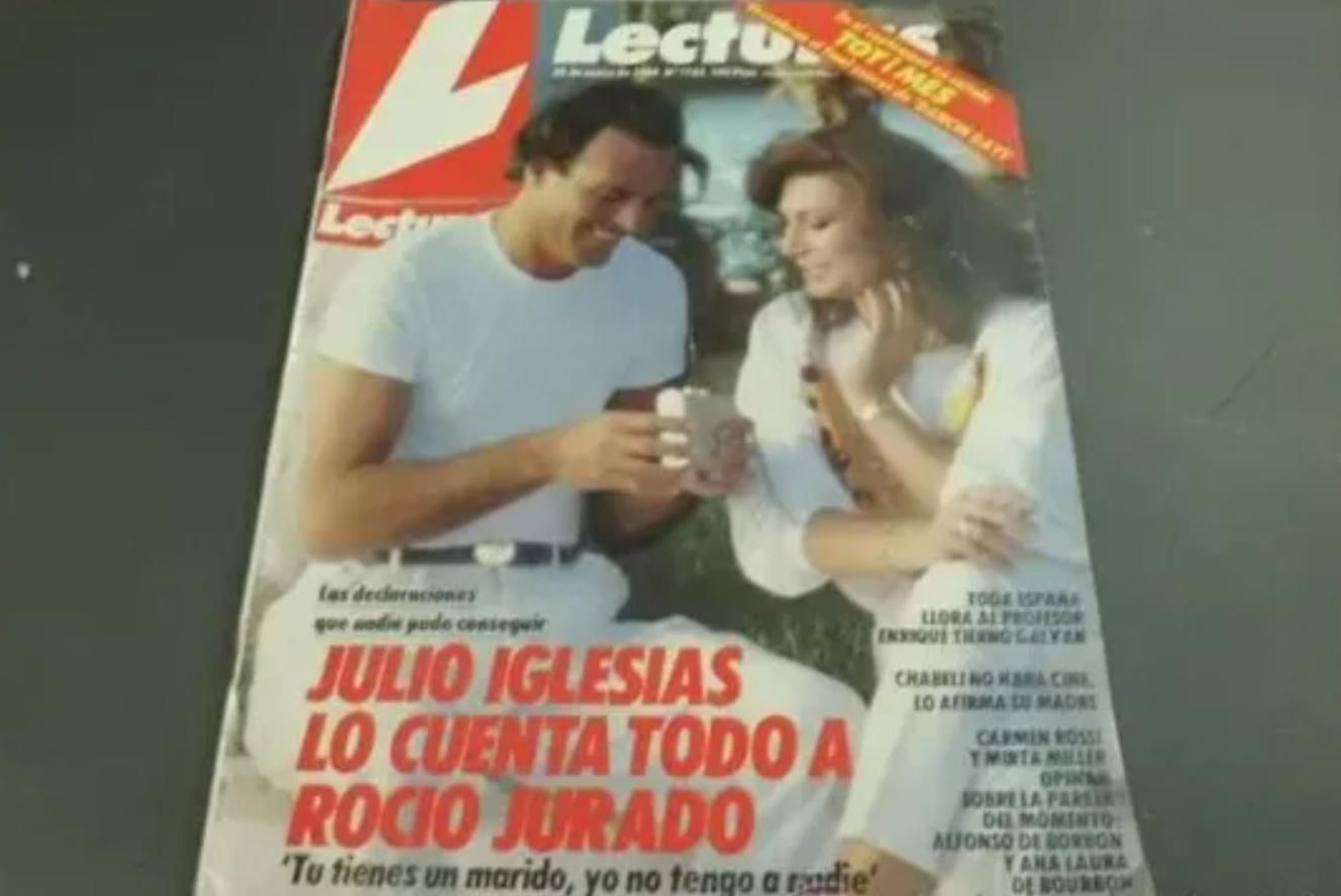 Portada del número de la revista Lecturas en la que Julio Iglesias entrevista a Rocío Jurado