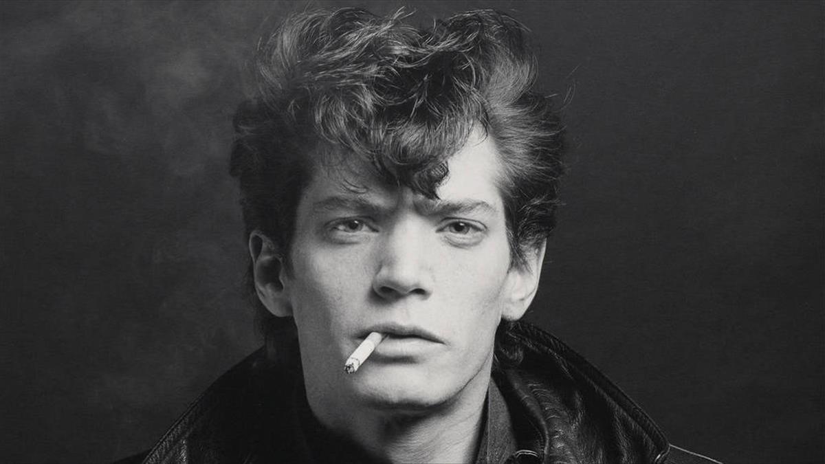 Autorretrato de Robert Mapplethorpe.