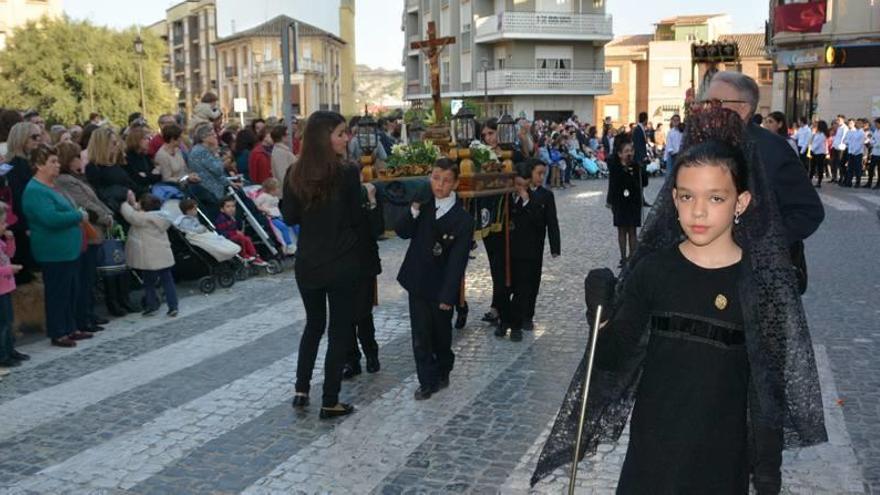 Cieza Los Niños de  la Cruz protagonizan  el primer desfile