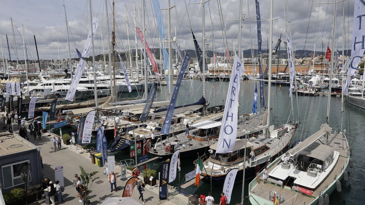 Madrid pretende que los barcos de recreo privados se puedan alquilar durante tres meses al año.