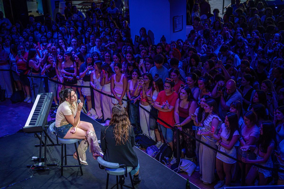Chiara Oliver actúa en los Secret Show de Les Nits de Barcelona, en la Casa Seat