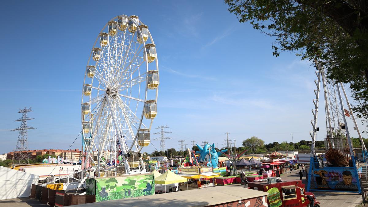 Instalaciones de la Feria de Abril en Tarragona, este fin de semana.