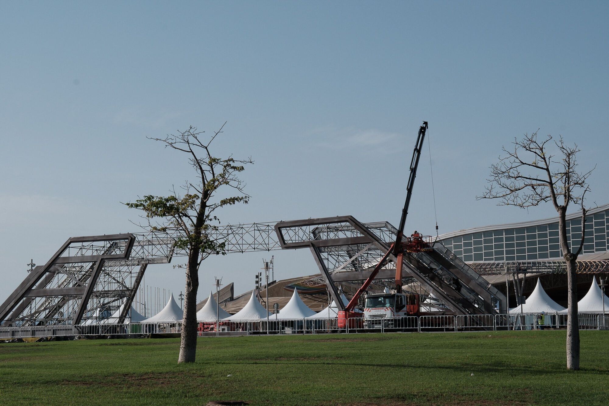 El Palacio de Ferias se transforma por dentro y por fuera para la San Diego Comic-Con de Málaga