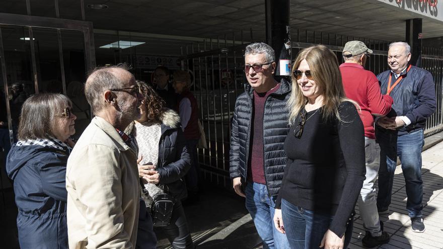 Todos ganan en la asamblea del PSOE de Alicante: Franco mantiene el control con los &#039;sanchistas&#039; y los críticos exhiben fuerza