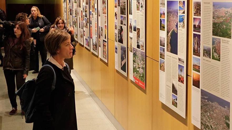 El PSOE inaugura una exposición por sus 125 años