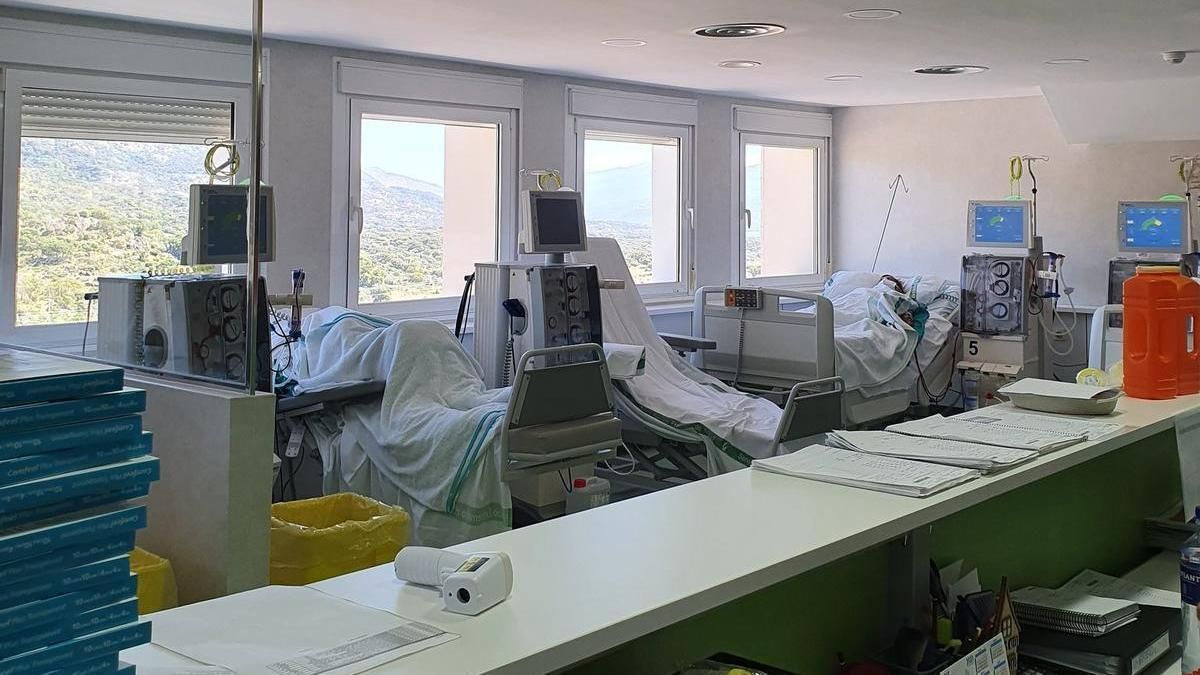 Unidad de hemodiálisis del hospital de Plasencia, antes de su estreno en 2021.