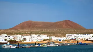 Casi un millón de euros para mejorar la explanada del puerto de Caleta de Sebo en La Graciosa