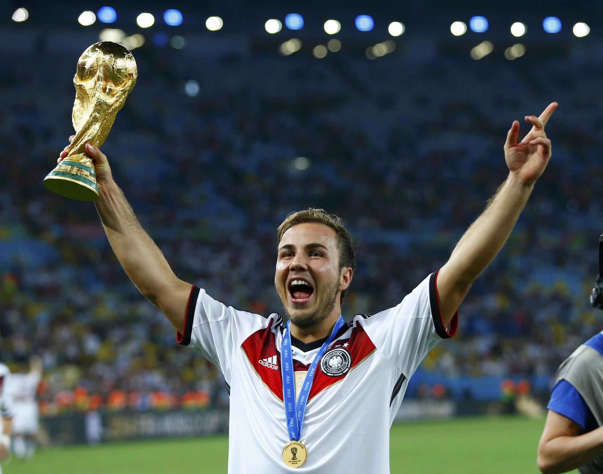 Mario Götze, tras anotar el gol que hizo campeón del mundo a Alemania en 2014.