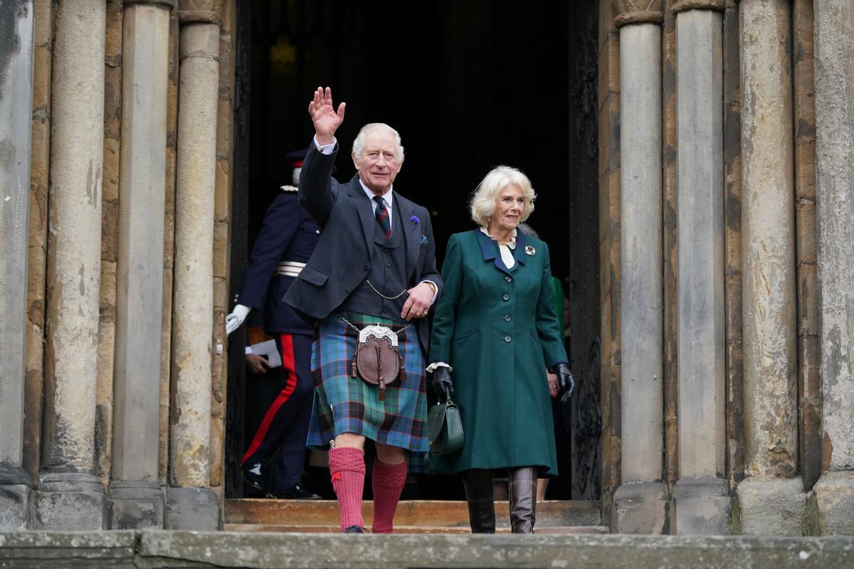 El rey Carlos III y Camila vuelven a Escocia: primer acto público tras el luto por la reina Isabel