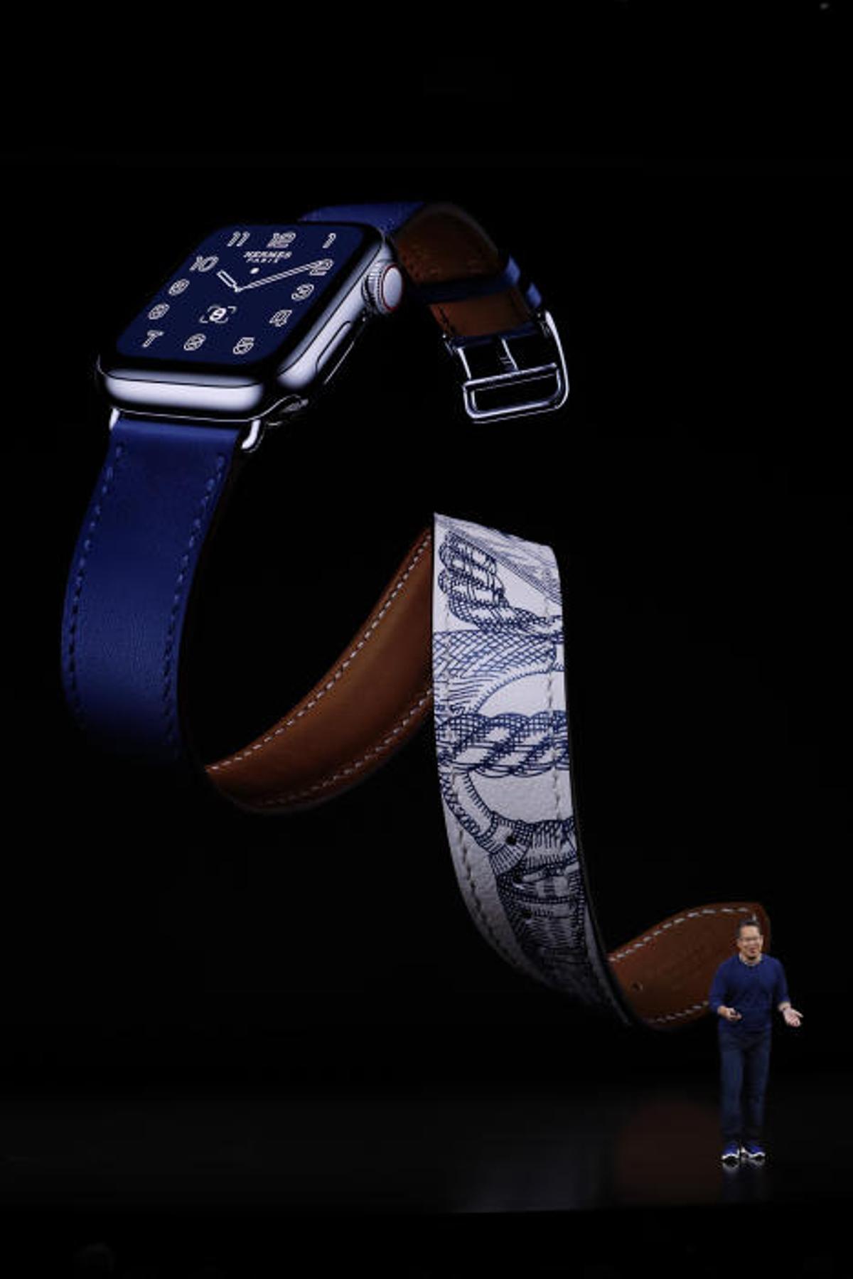 Stan Ng presents the new Apple Watch at an Apple ...