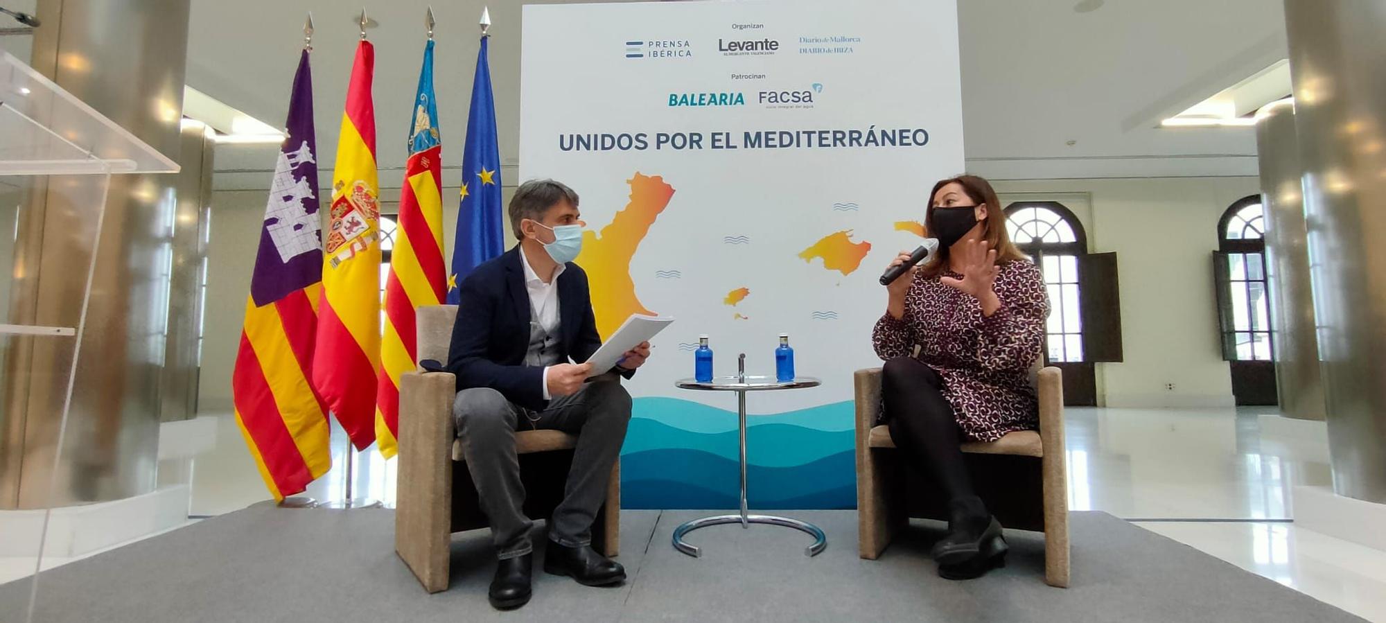 Las imágenes de la entrevista a Francina Armengol en Valencia