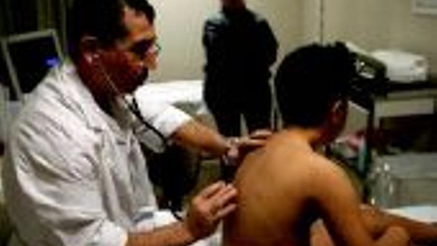 La Junta admite problemas para cubrir la plantilla médica de verano