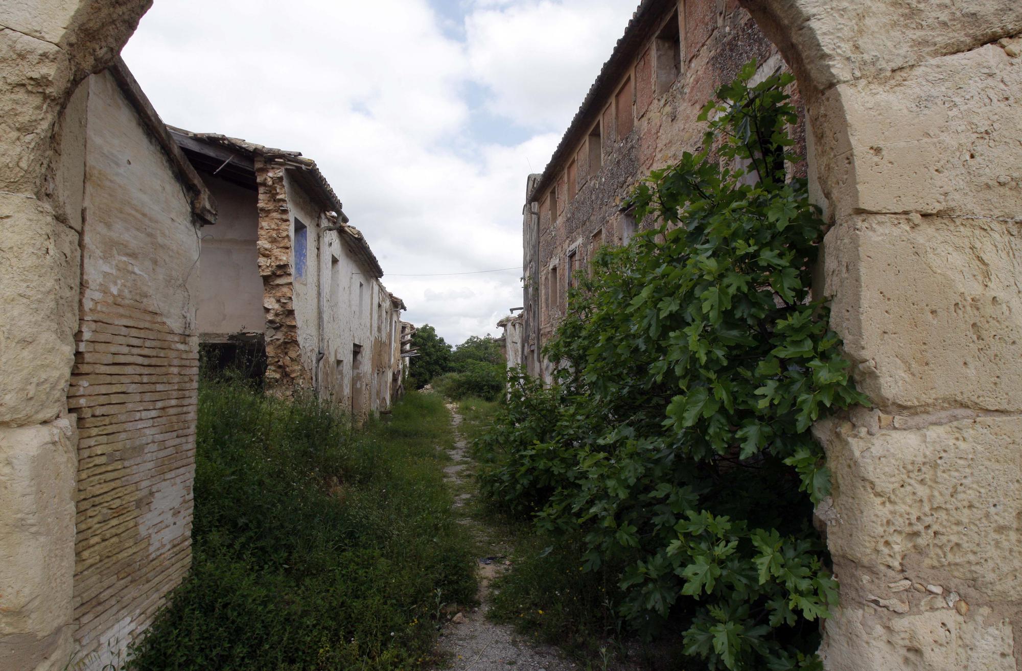 El poblado abandonado de Berfull, una cita con el pasado