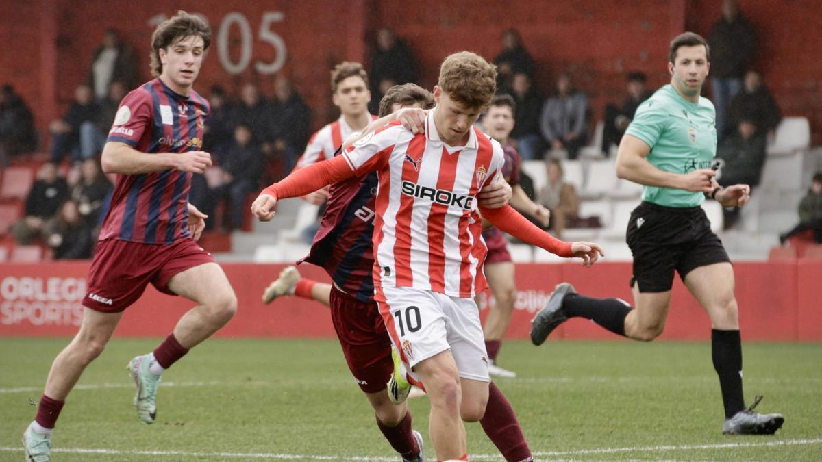 Las imágenes más destacadas de la jornada 20 del grupo asturiano de Tercera Federación