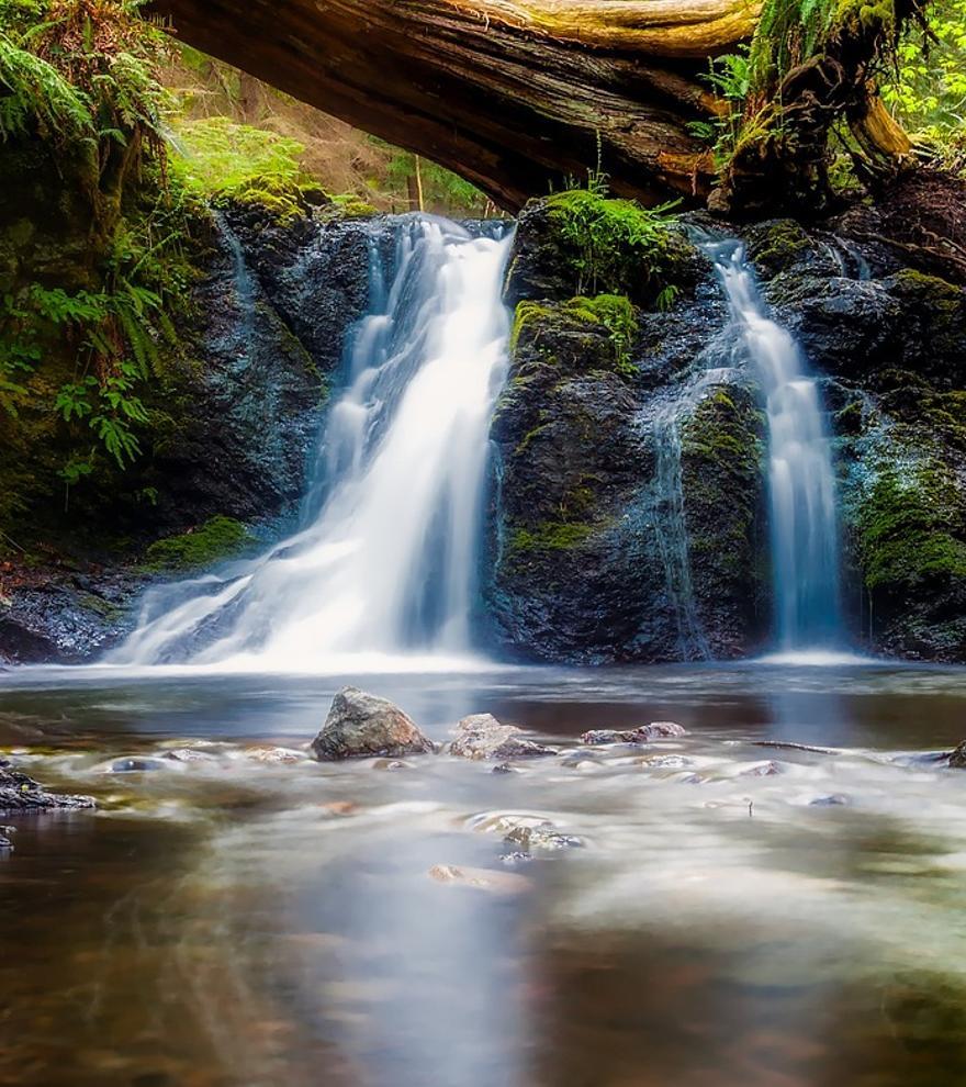 Esta espectacular cascada está a solo una hora desde Alicante: descúbrela