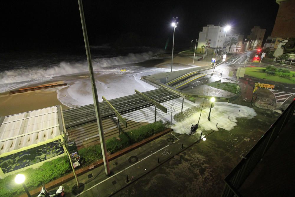 Efectes del temporal al passeig de Blanes