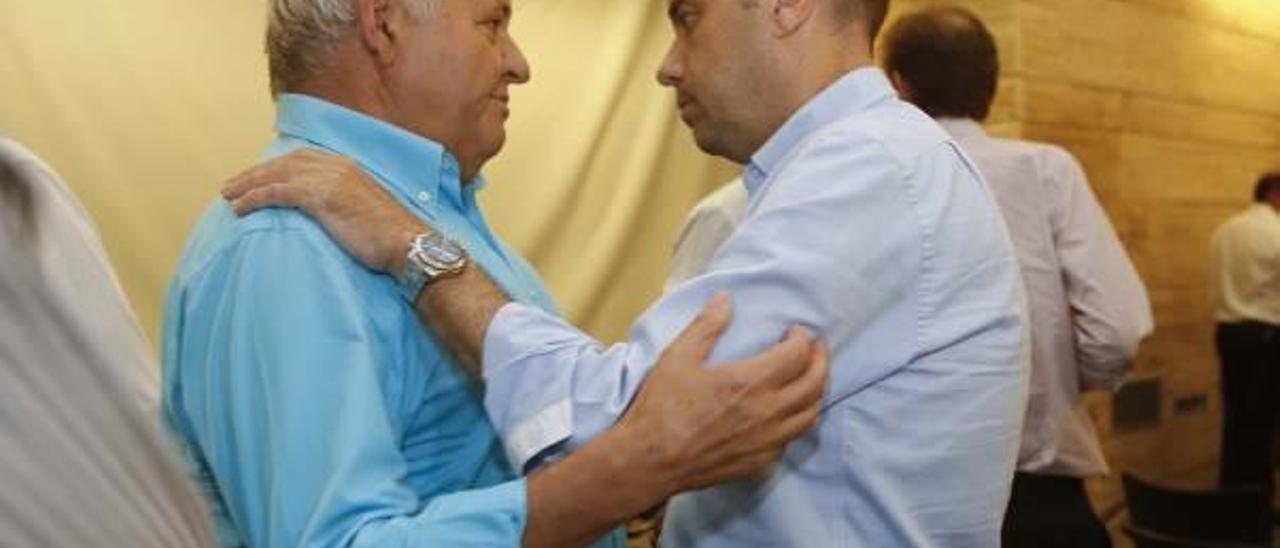 Gómez y Echávarri liman asperezas tras el desplante del alcalde a Coepa