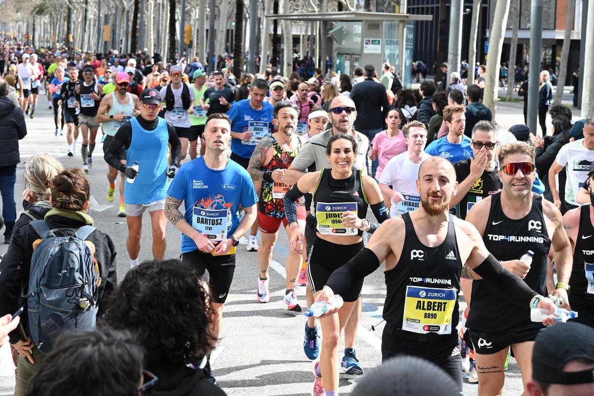 ¿Has participado en la Marató de Barcelona 2024? ¡Búscate en las fotos¡