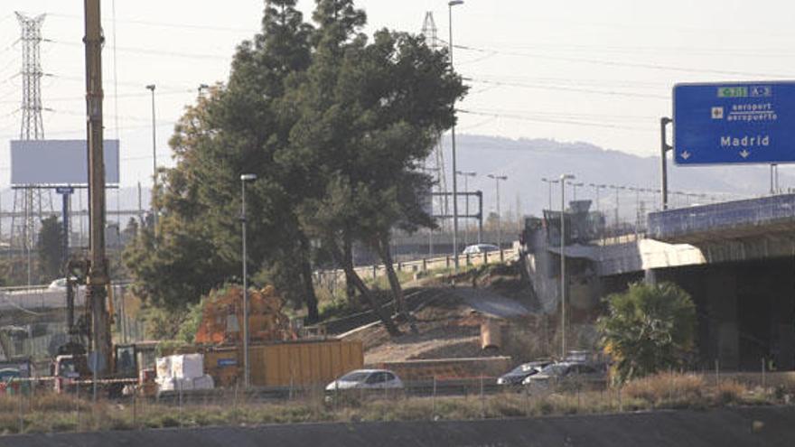 Fomento mantiene el bloqueo a las obras del  tercer carril en Xirivella
