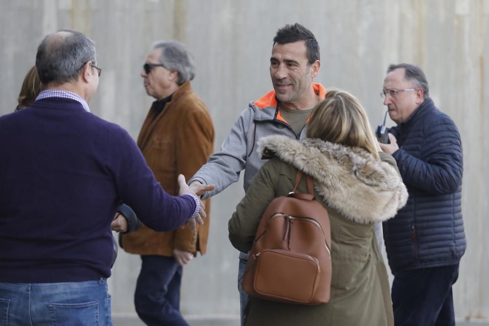 Més de dues-centes persones acomiaden l''expresident del Girona