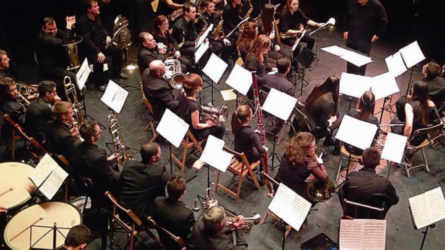 La Banda de Música La Lira de Toro en una edición anterior de su tradicional concierto navideño. |