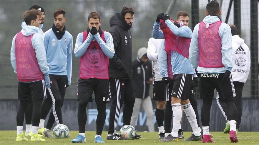 Un momento durante un entrenamiento del Celta de Vigo esta semana. // Ricardo Grobas