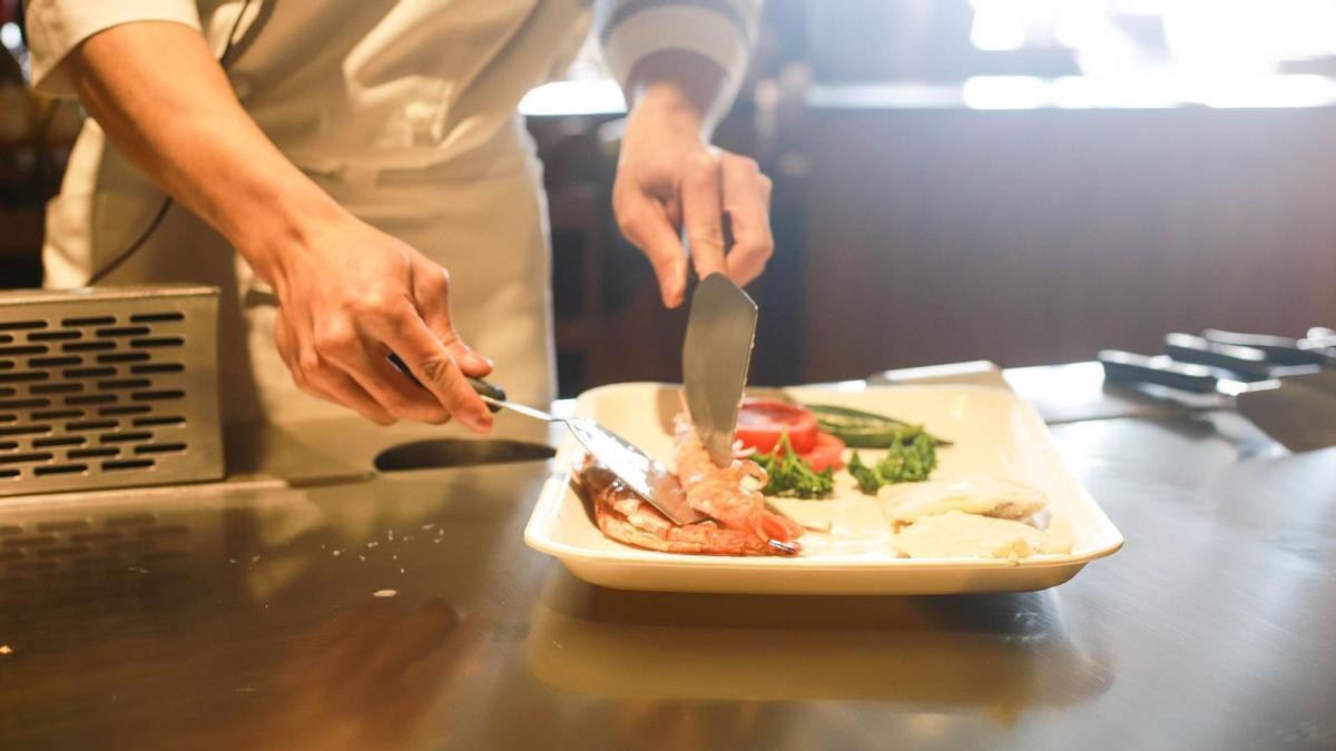 Cocinero en un restaurante