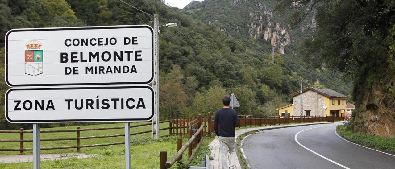 Entrada al concejo de Belmonte de Miranda.