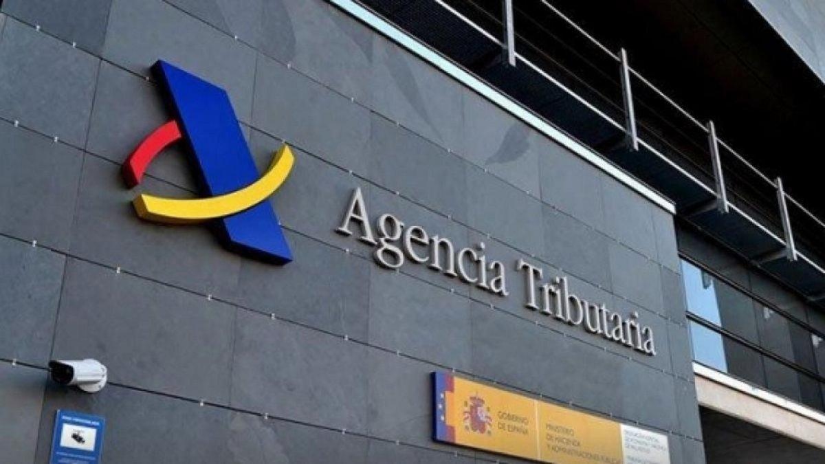 El aviso de la Agencia Tributaria: no tienes que confirmar la ayuda de 200 euros a través de SMS