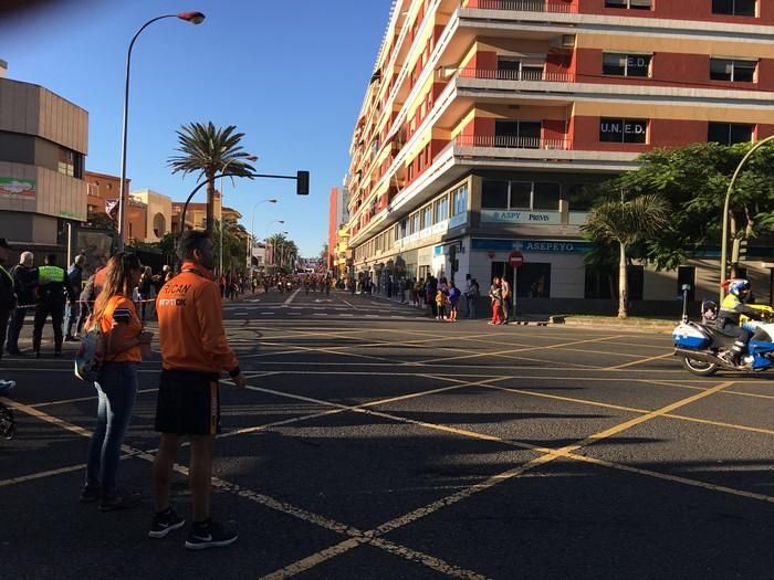 La salida de la HPS San Silvestre desde León y Cas