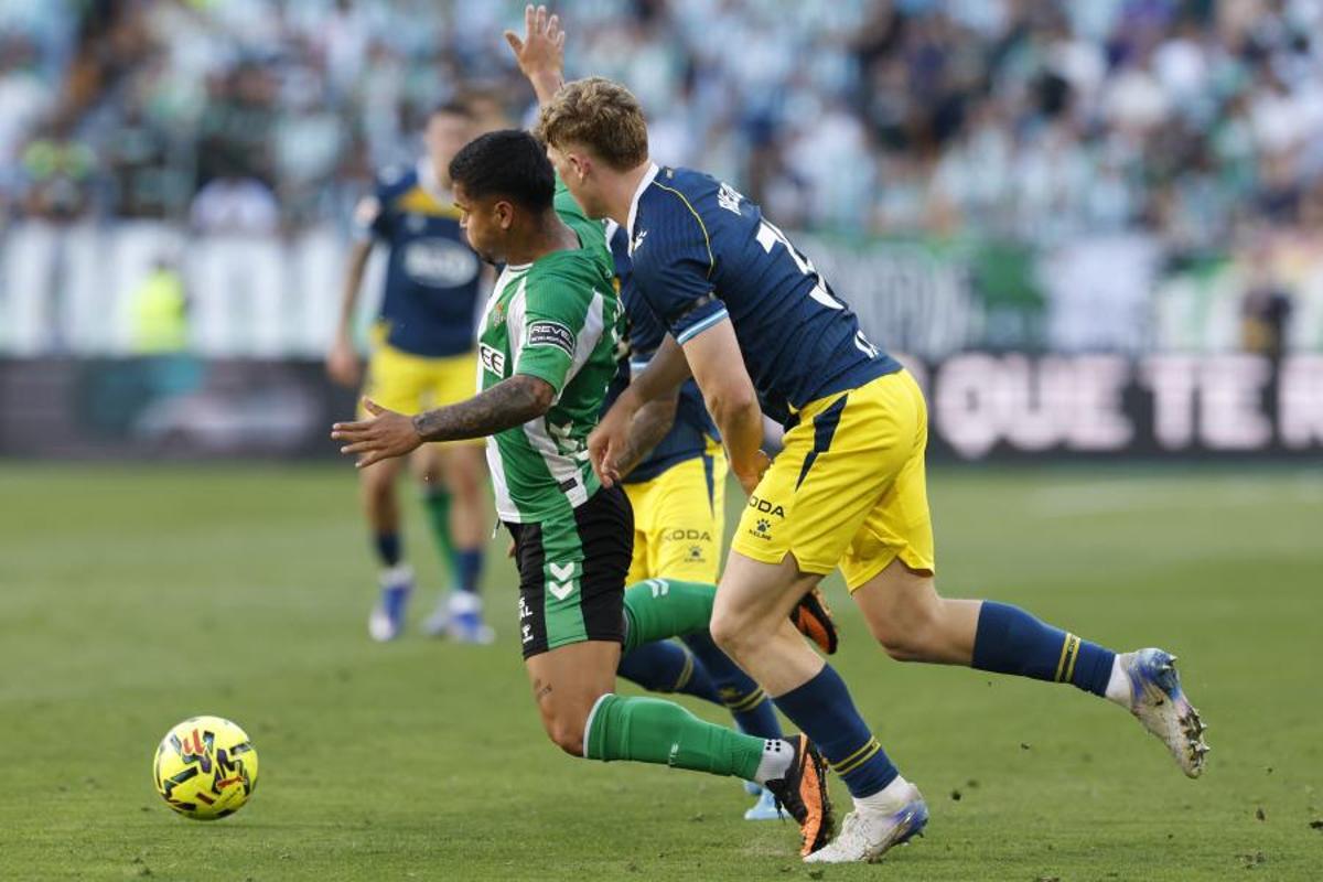 Clemens Riedel, central del Espanyol, ante el Real Betis
