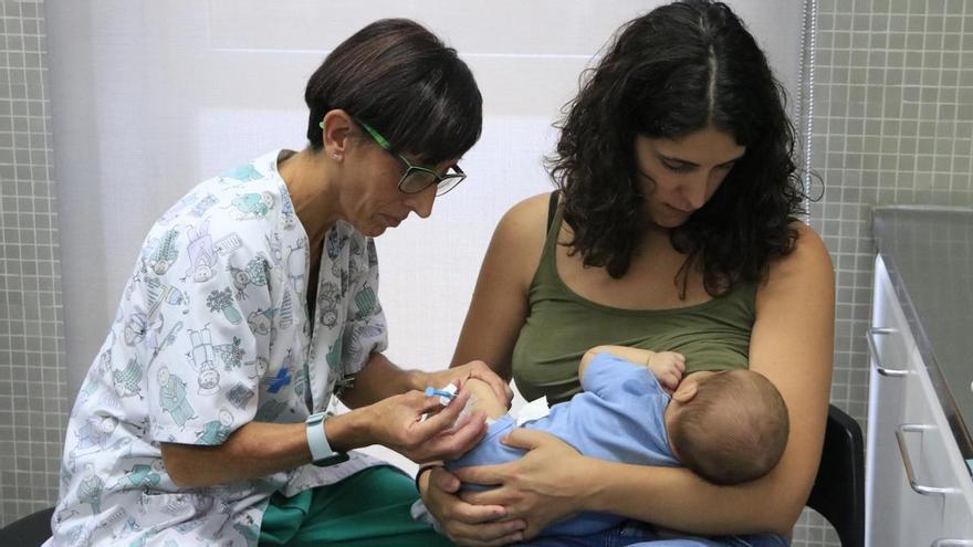 La Regió Sanitària Catalunya Central engega la campanya d&#039;immunització contra el virus respiratori sincicial en nadons