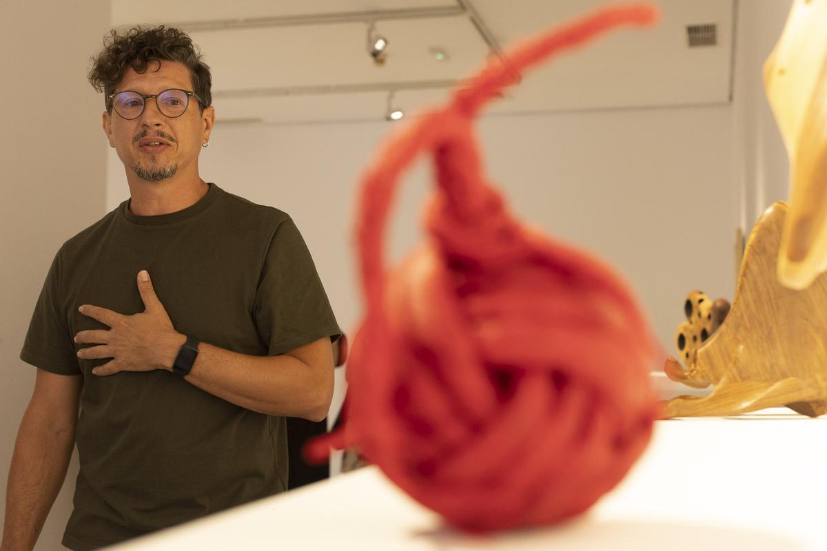 Presentación de la exposición de Carlos Nicanor en el CAAM.
