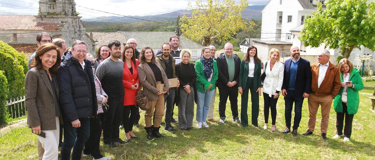 Participantes en la jornada organizada por Ourense Rural é vida en San Xoán de Río.