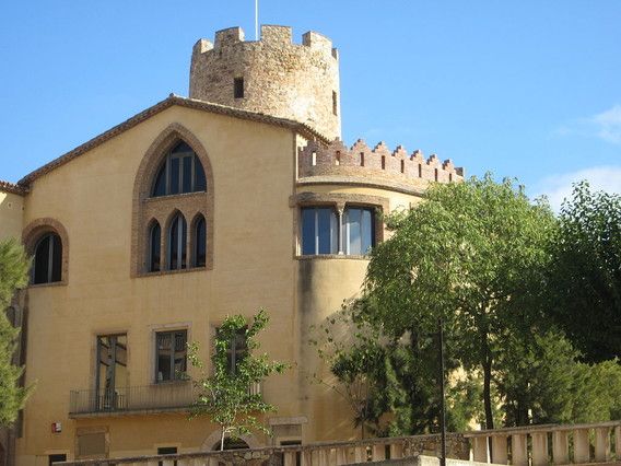 Imagen del exterior del museo Torre Balldovina en Santa Coloma de Gramenet.