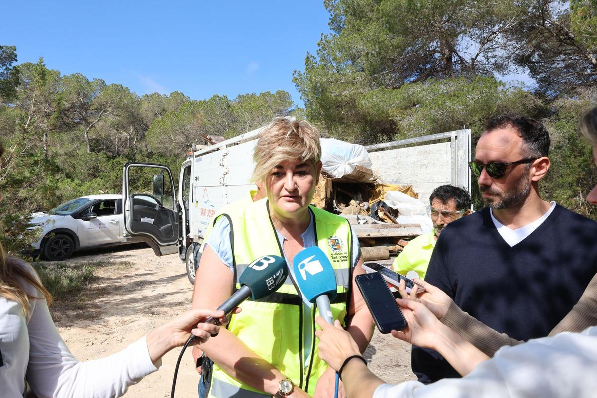 La concejala de Medio Ambiente de Sant Josep, Felicia Bocu.