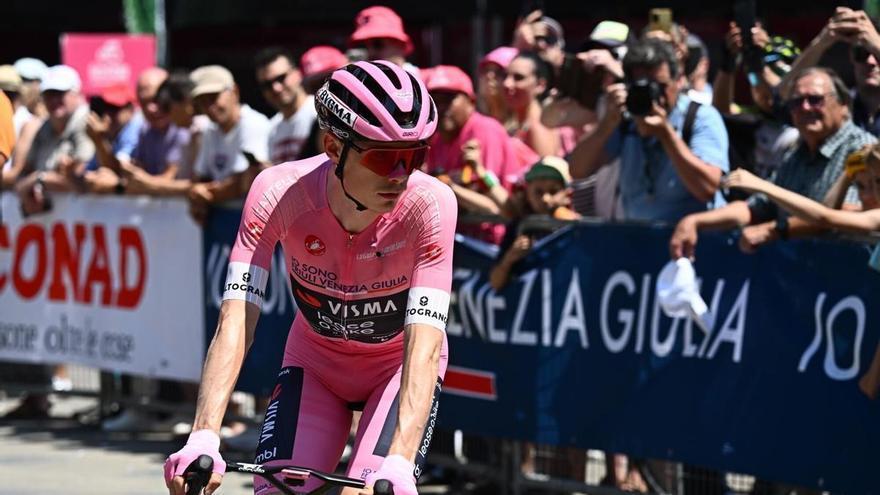 Vingegaard refuerza la maglia rosa en Carì con su cuarta victoria