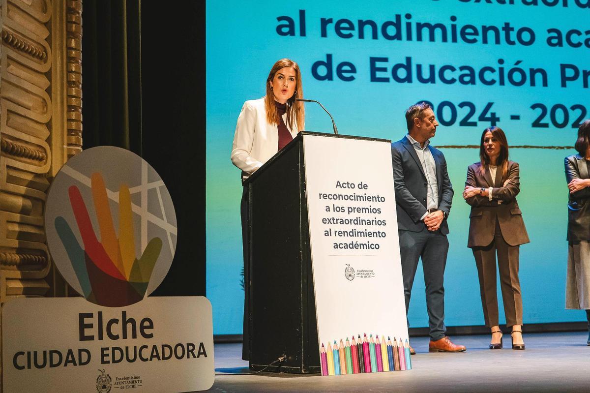 Premios Extraordinarios al Rendimiento Académico de la Comunidad Valenciana en Elche