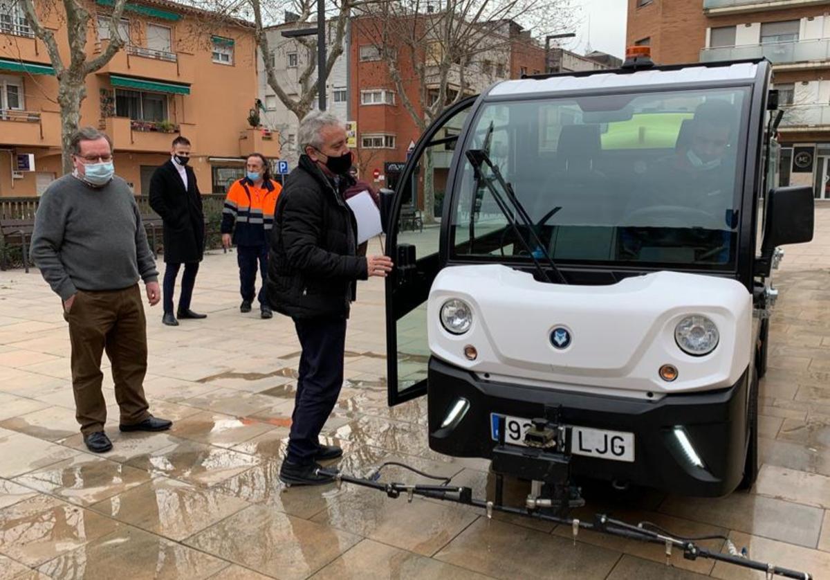 Parets reforçarà la neteja urbana per prevenir contagis amb una màquina d’aigua a pressió