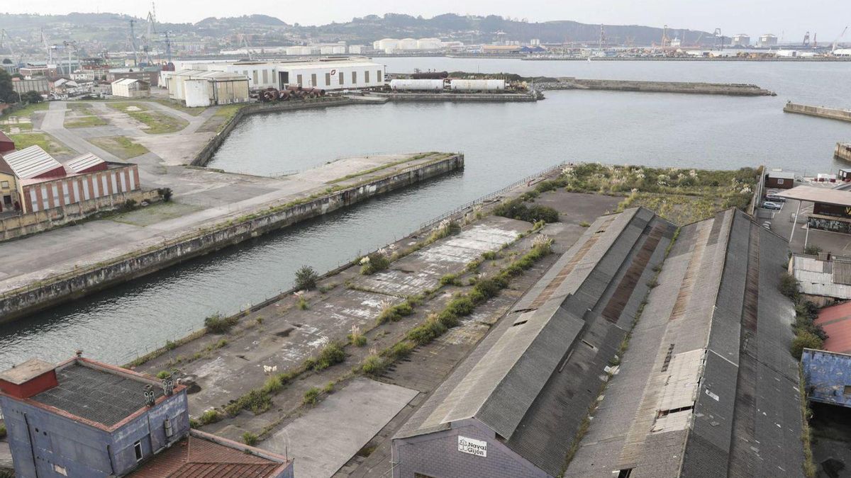 Vista desde arriba del terreno de Naval Azul donde se realizará el proyecto.