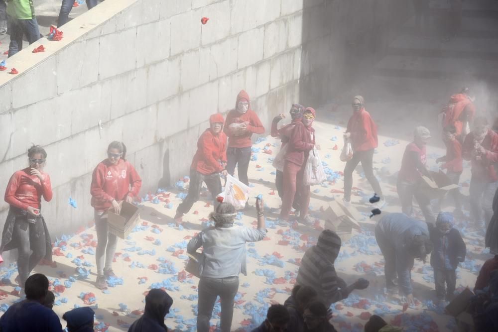 Guerra de farina al Carnaval de Berga