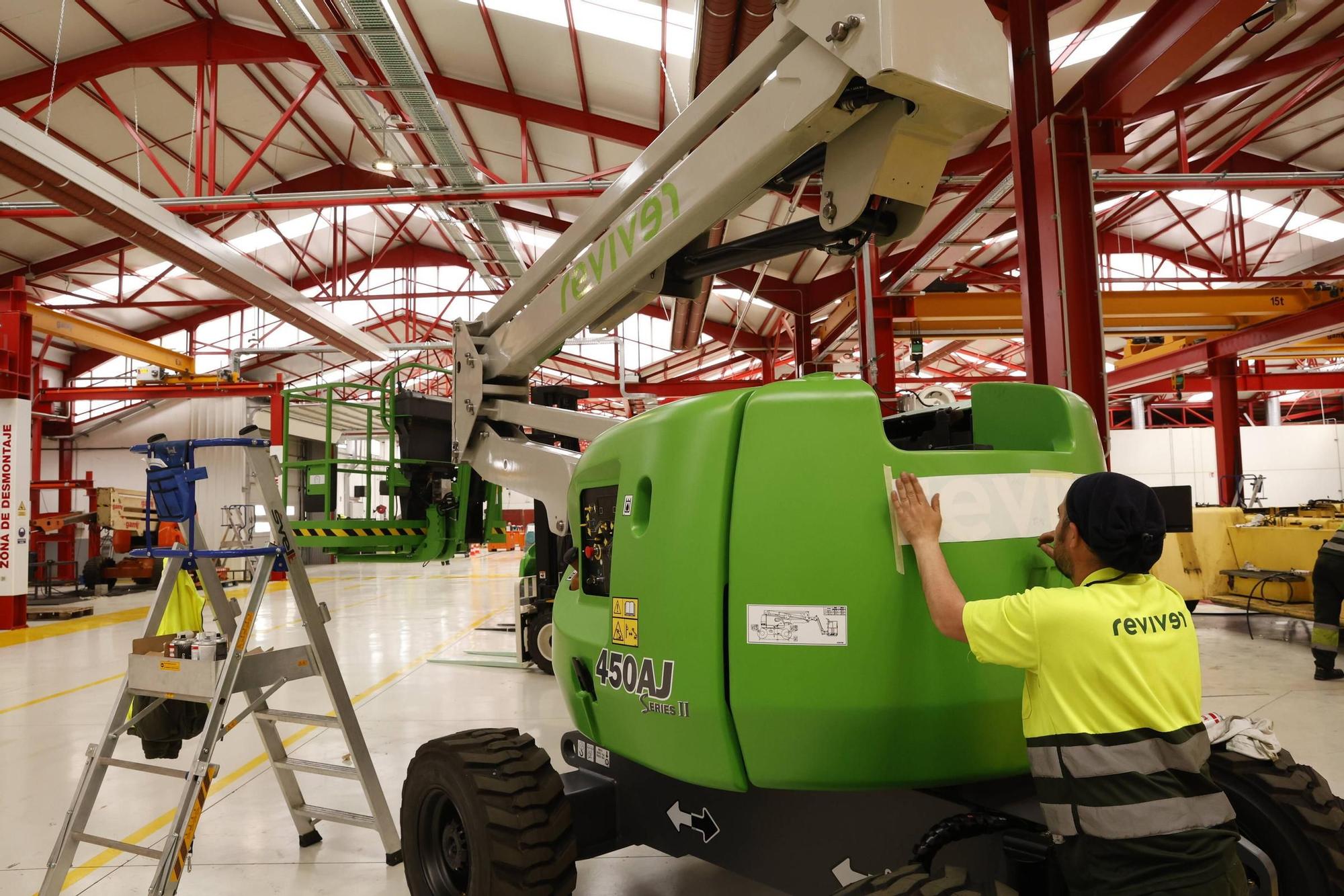 EN IMÁGENES: Así fue la presentación de la fábrica de GAM en León