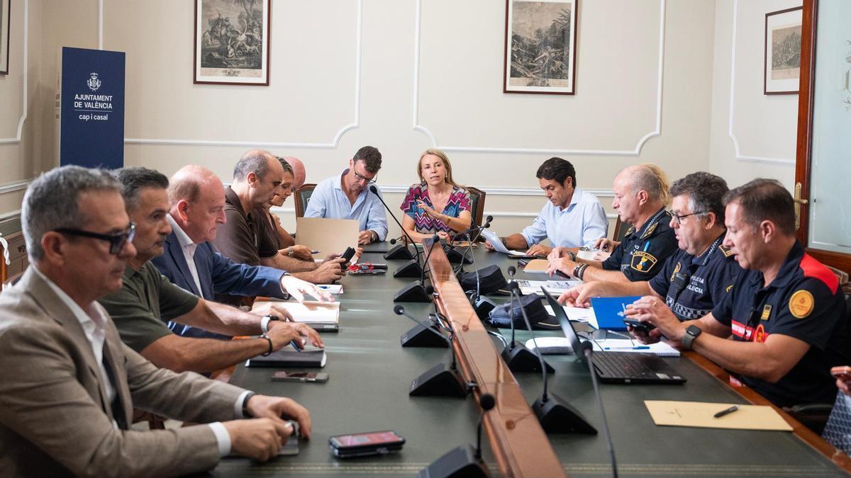 La reunión para discutir el dispositivo especial del eclipse