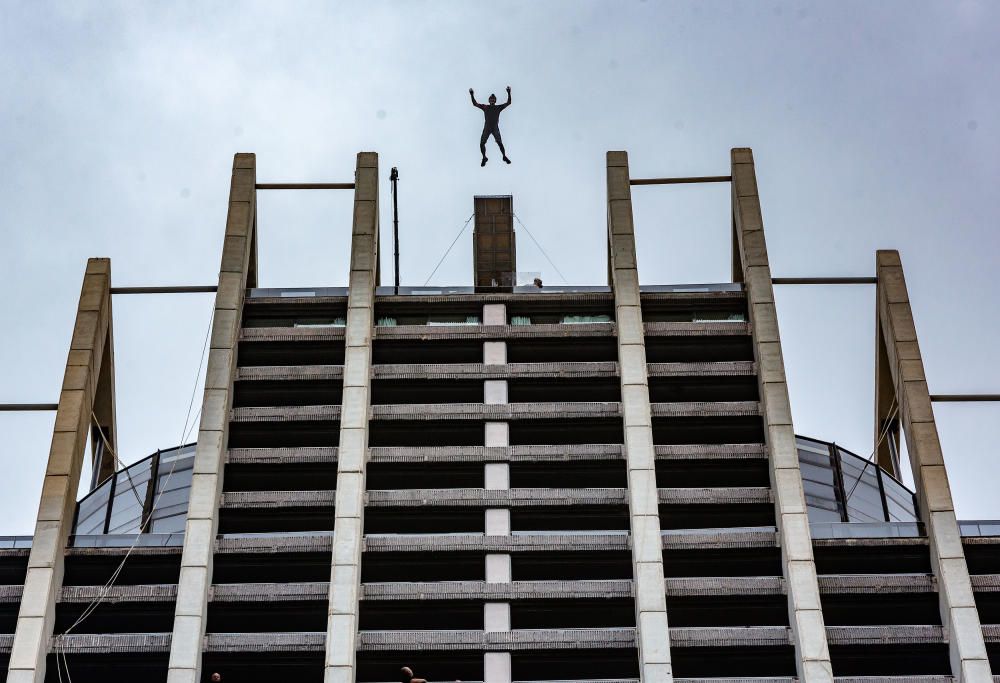 Salto base desde el hotel Bali de Benidorm