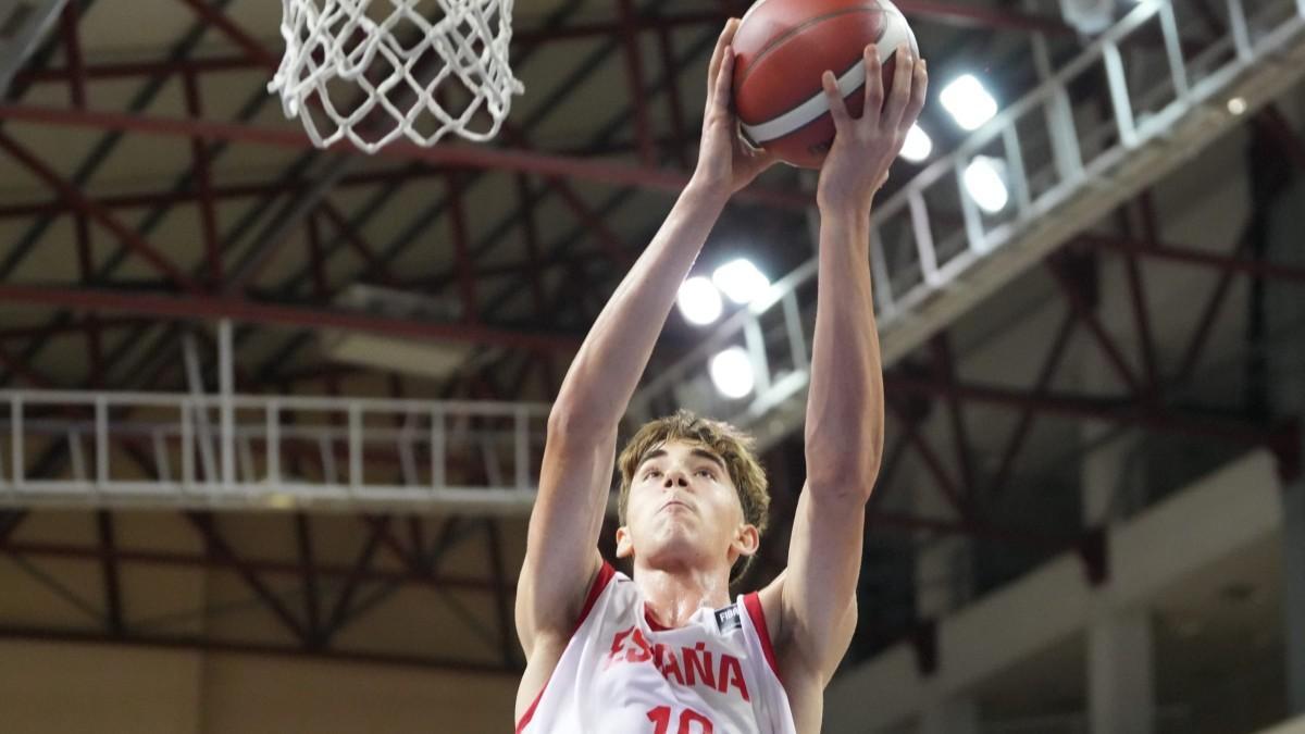 Jan Cerdán played the U-16 Eurobasket with the Spanish team