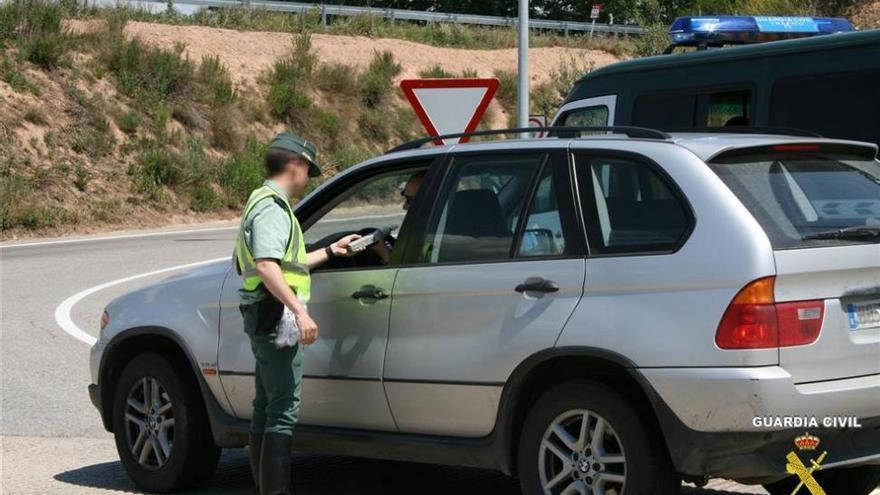 Detenido dos veces en la misma noche un conductor con altas tasas de alcoholemia