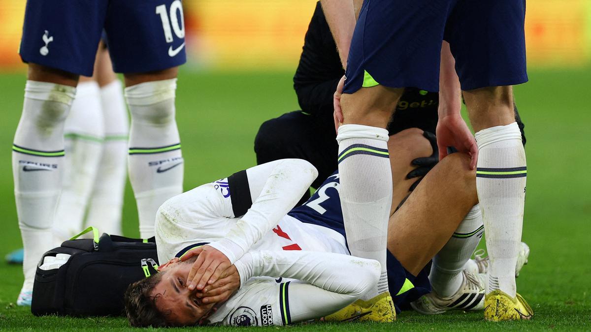 Bentancur se lesionó en el partido ante el Leicester